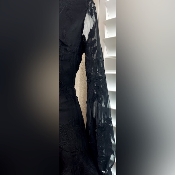 Black Dress W/Lace, Sheer Back Sz XS-2, by Hello Molly - Picture 6 of 7